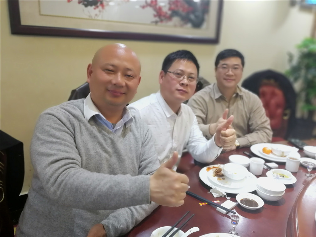 從初見(jiàn)到簽約僅一天，德利豐家居成功牽手重慶