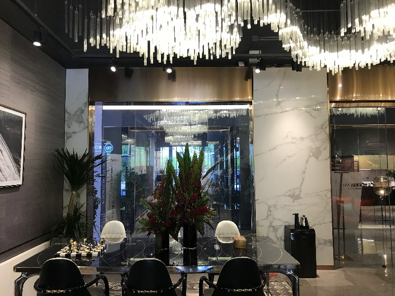走在潮流前端，SCAVOLINI、KEYE門店都在用它！